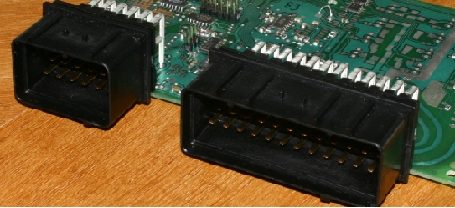 Econoseal connectors mounted to a v3 board.